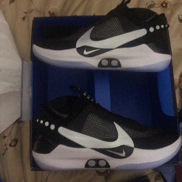 Nike's Self Lacing Adapt BB Basketball Shoe Is Actually Nike's Self Lacing Adapt BB Basketball Shoe Is Actually